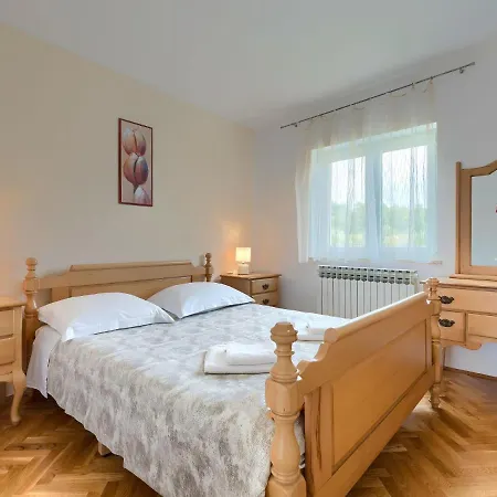 Macini-1 By Interhome *