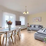 Macini-1 By Interhome * Žminj