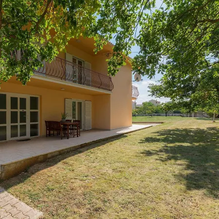 Macini-1 By Interhome Apartamento