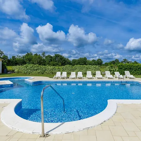 Macini-1 By Interhome Žminj