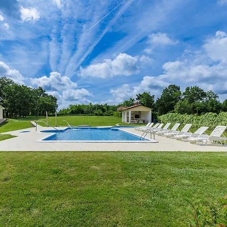 Macini-1 By Interhome *