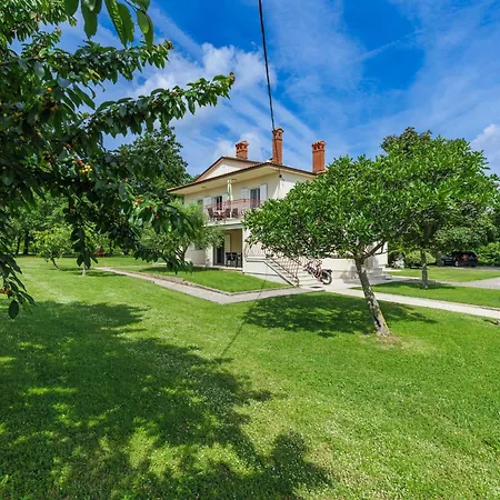 Macini-1 By Interhome *