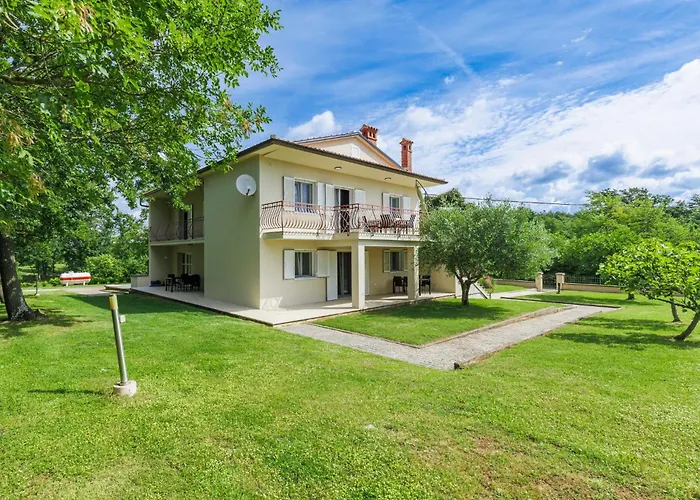 Macini-1 By Interhome